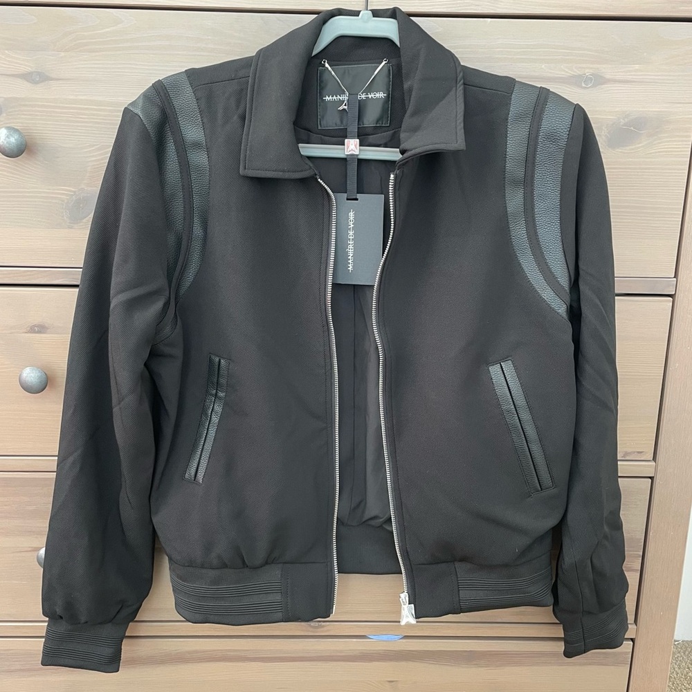 NWT Maniere De Voir Mens Leather Paneled Varsity Jacket in Black Size Small